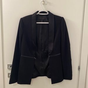 BCBG Maxazria woman’s Blazer , color black, size XS, like new (wore only once)